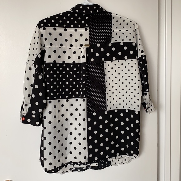 Poka dot button up - Picture 4 of 4